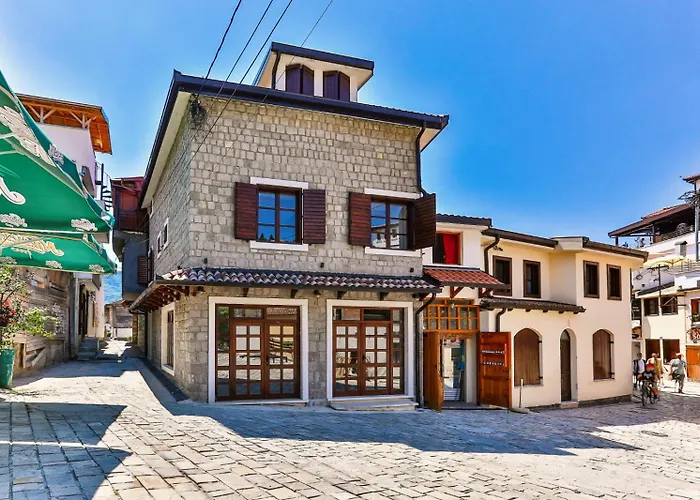 Olea Apartments